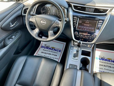 Used 2023 Nissan Murano SV image 16