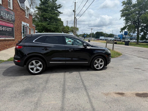 Used 2015 Lincoln MKC AWD image 9