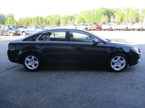 Used 2009 Chevrolet Malibu LS image 11