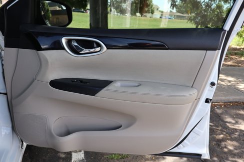 Used 2016 Nissan Sentra SV image 26
