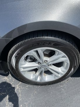 Used 2018 Ford Taurus SEL image 4