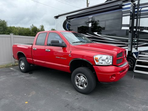 Used 2006 Dodge Ram 2500 Truck SLT image 1