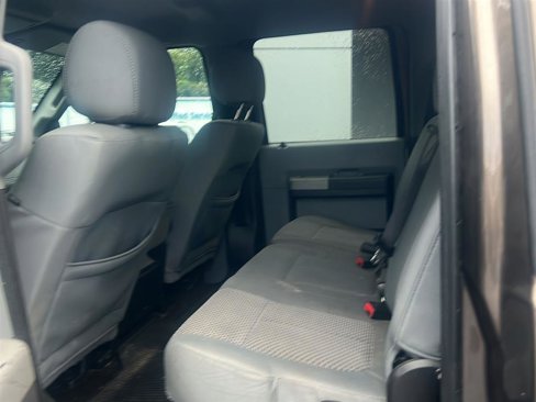 Used 2016 Ford F250 XLT w/ XLT Premium Package image 17