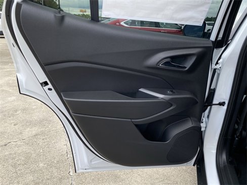 New 2025 Chevrolet Trax LT w/ Driver Confidence Package image 25
