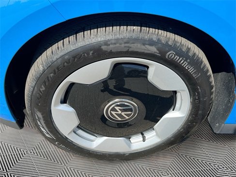 New 2025 Volkswagen ID. Buzz Pro S Plus image 33