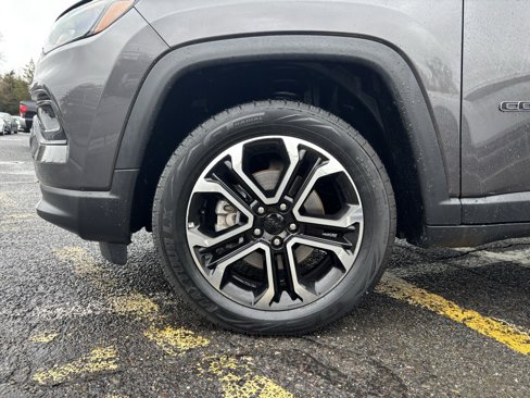 Used 2022 Jeep Compass Limited image 6