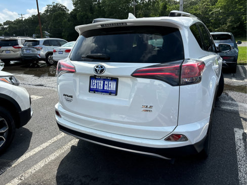 Used 2018 Toyota RAV4 XLE w/ Plus Extra Value Package image 31