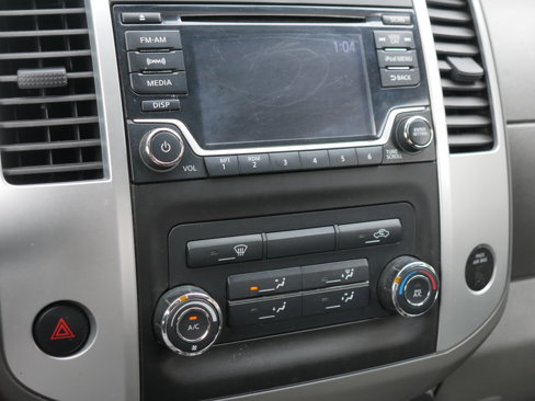 Used 2018 Nissan Frontier SV image 10