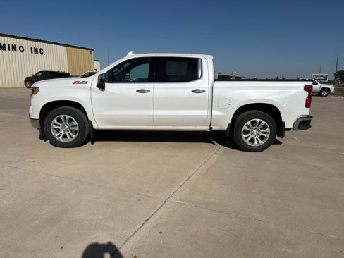 Used 2022 Chevrolet Silverado 1500 LTZ w/ Technology Package image 3