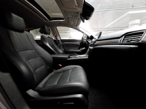 Certified 2018 Honda Accord Touring image 37