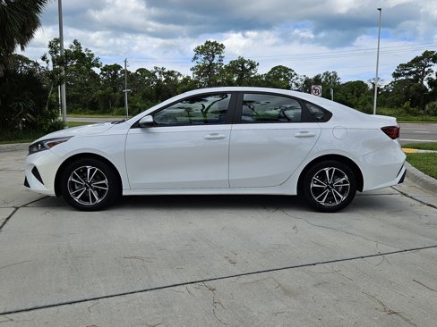 Certified 2023 Kia Forte LXS w/ LXS Technology Package image 4