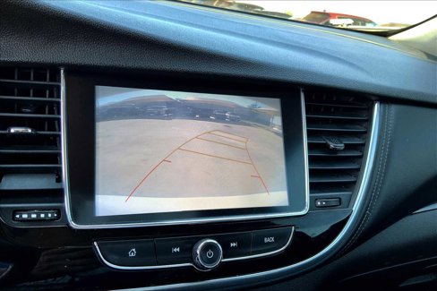 Used 2020 Buick Encore Essence image 28