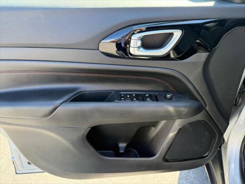 Certified 2024 Jeep Compass Trailhawk image 11