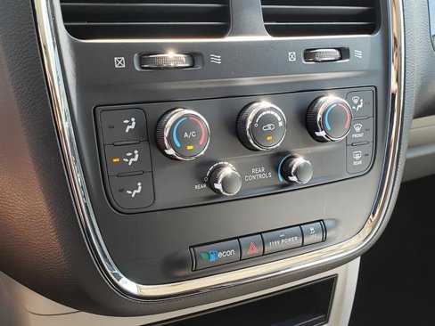 Used 2017 Dodge Grand Caravan SE w/ Power Window Group image 23