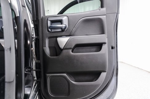 Used 2018 Chevrolet Silverado 1500 LT image 32