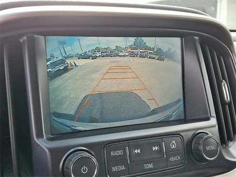 Used 2017 Chevrolet Colorado Z71 image 17