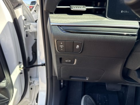 Used 2025 Kia K5 EX image 14