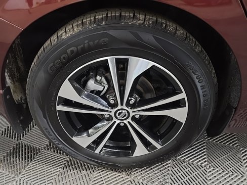 Used 2021 Nissan Sentra SV image 13