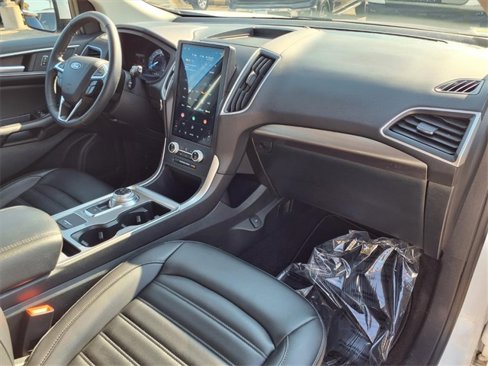 Used 2024 Ford Edge SEL image 22