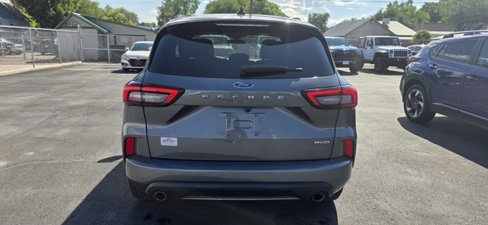 Used 2024 Ford Escape ST-Line image 5