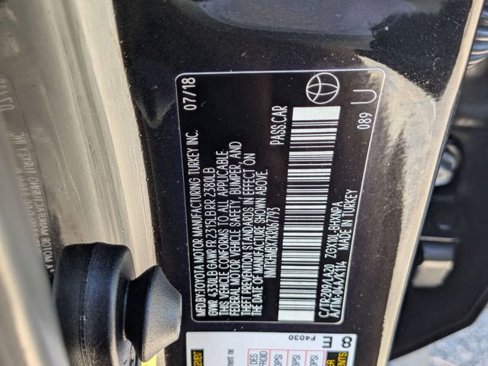 Used 2019 Toyota C-HR Limited image 21