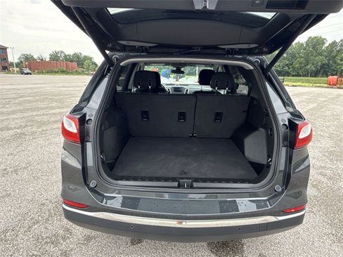 Used 2020 Chevrolet Equinox LT w/ Driver Convenience Package image 30