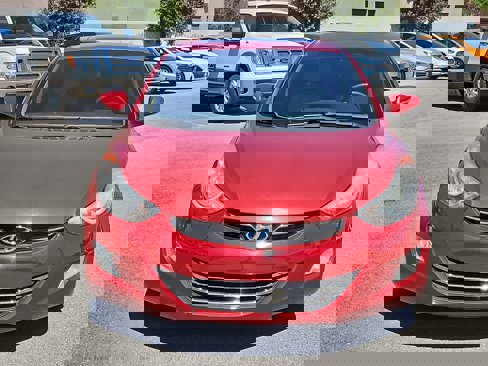 Used 2012 Hyundai Elantra Limited w/ Technology Pkg 5 image 13