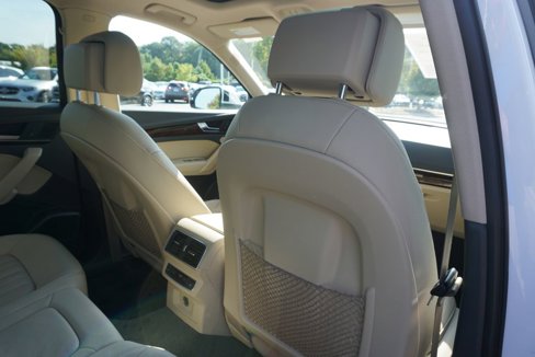 Used 2018 Audi Q5 2.0T Premium Plus w/ Premium Plus Package image 61