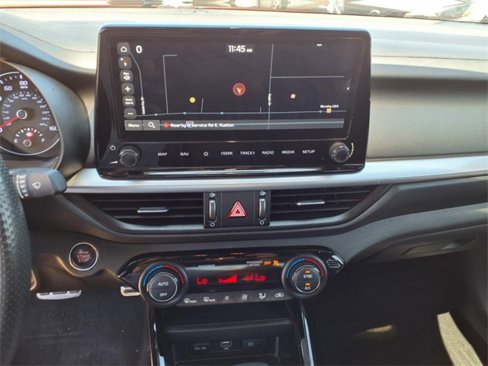 Used 2023 Kia Forte GT-Line image 13