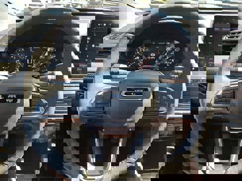 New 2026 Jeep Compass Latitude image 13
