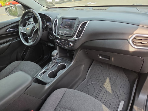 Used 2022 Chevrolet Equinox LT image 18
