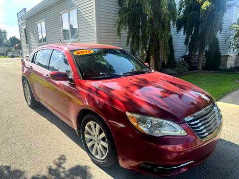 Used 2012 Chrysler 200 Touring image 1