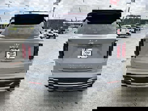 Used 2022 Kia Sorento EX w/ Panoramic Sunroof Package image 6
