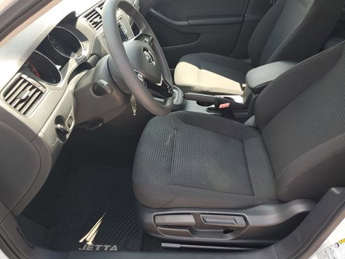 Used 2016 Volkswagen Jetta S image 30