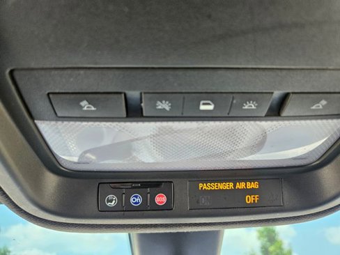 Used 2018 Chevrolet Cruze LT w/ RS Package image 30