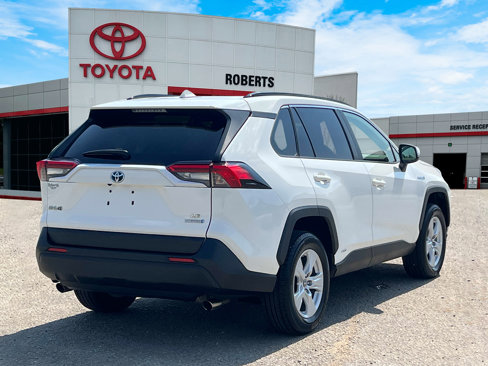 Used 2019 Toyota RAV4 LE image 7