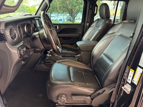 Used 2020 Jeep Gladiator Overland image 15
