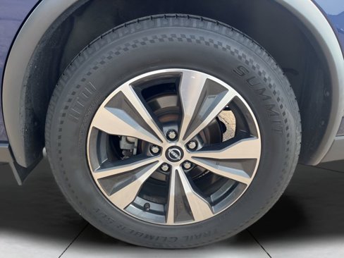 Used 2023 Nissan Murano SV image 39