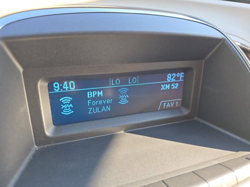Used 2011 Buick LaCrosse CXL w/ Driver Confidence Package image 21