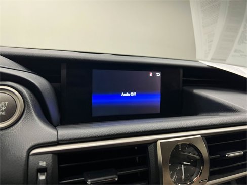 Certified 2019 Lexus IS 300 image 20