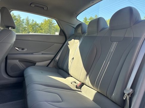 Used 2023 Hyundai Elantra SEL w/ Convenience Package image 22