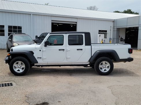 Used 2023 Jeep Gladiator Sport image 40