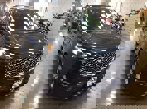 Used 2024 Ford Edge SEL w/ Convenience Package image 9
