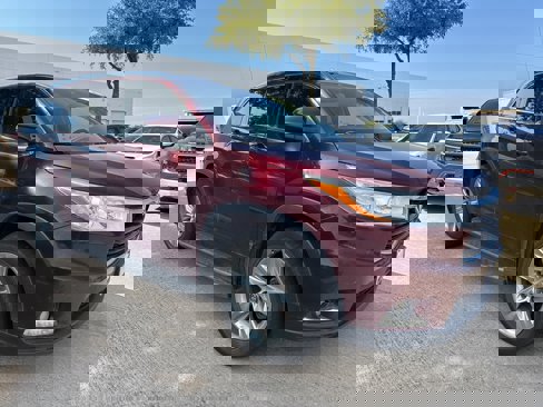 Used 2016 Toyota Highlander Limited image 1