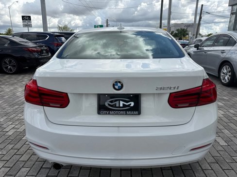 Used 2018 BMW 320i Sedan image 6