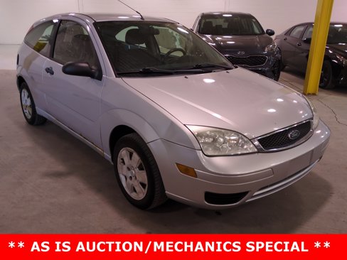 Used 2006 Ford Focus ZX3 Hatchback image 1