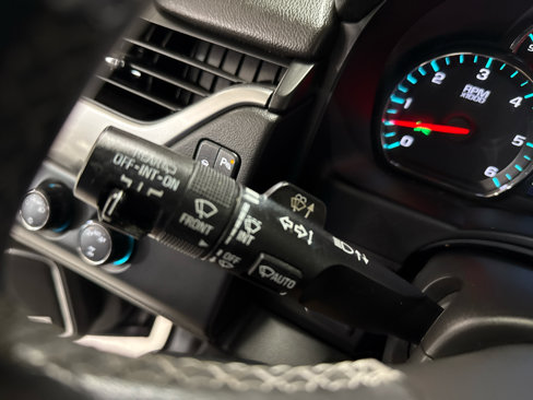 Used 2018 Chevrolet Tahoe LT image 17