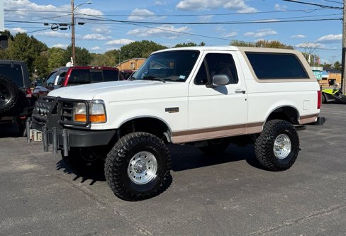 Used 1996 Ford Bronco Eddie Bauer image 4
