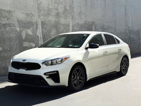 Used 2021 Kia Forte GT-Line image 19