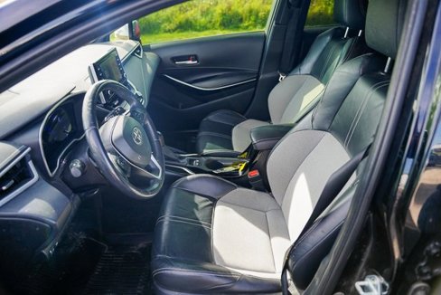 Used 2019 Toyota Corolla XSE image 7